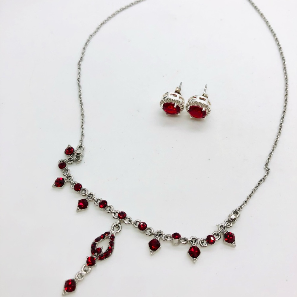 Vintage Ruby Red Rhinestone Necklace & Earrings
